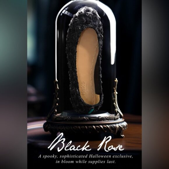 Tieks Black Rose Flats 7 Limited Edition Ballet Shoes Black Floral - Picture 2 of 8